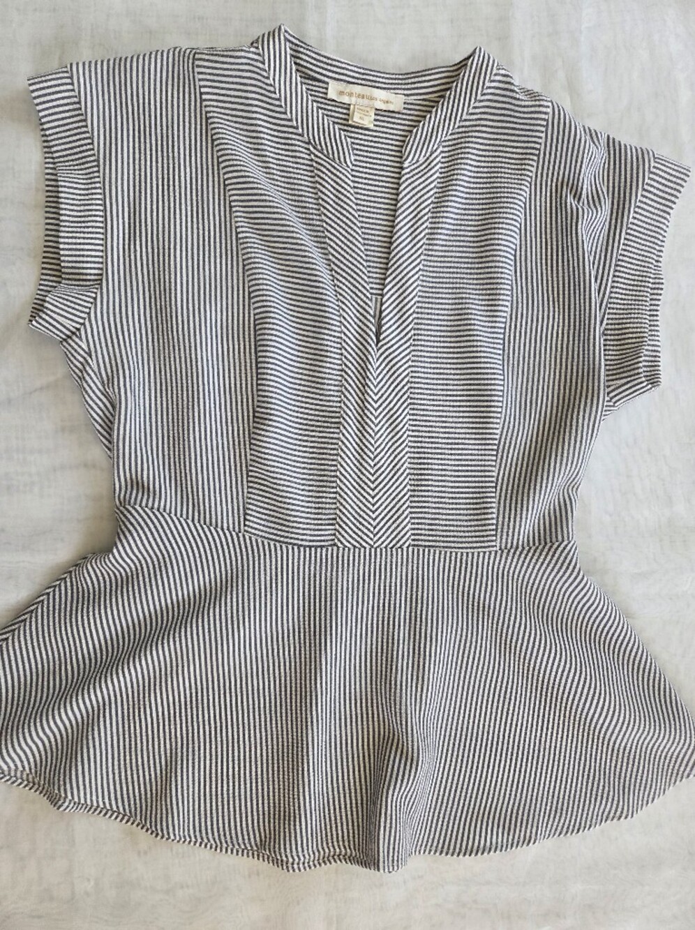 Monteau Gray & White Striped Peplum Cap-Sleeve Top